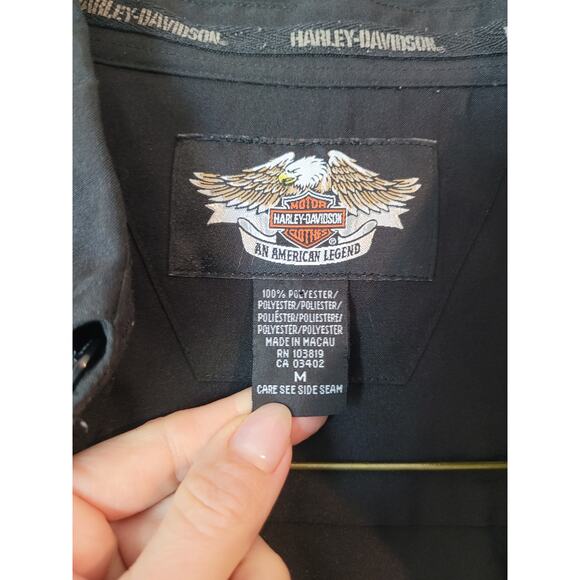 VTG Harley-Davidson Men’s Black Biker Shirt M Y2K Logo Vented Back Casual EUC - Picture 13 of 13